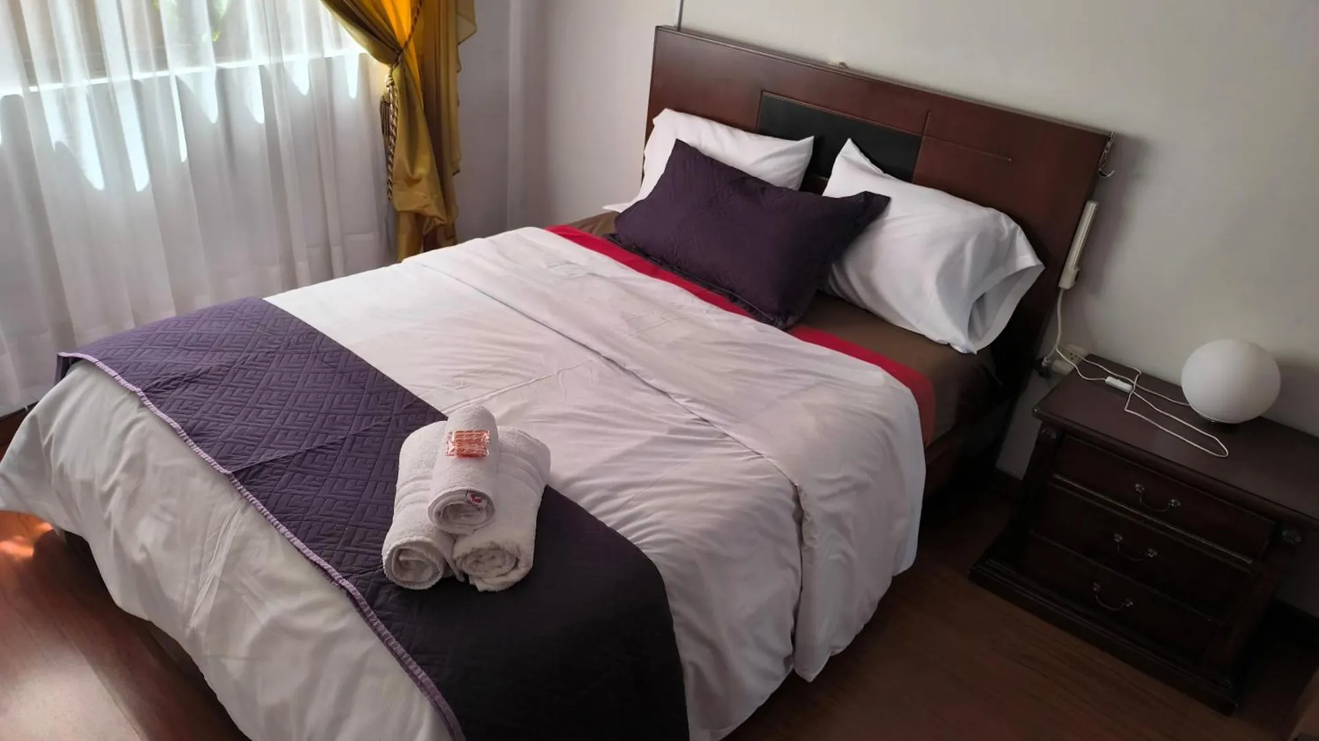 Apartamento Departamento Los Cerezos Cuenca Ecuador